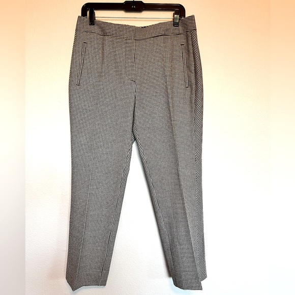 Me and Em checked three quarter length pants. US 8 - Picture 1 of 11